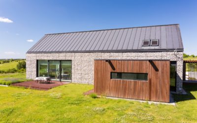 The Perfect Party Starts in the Partybarn